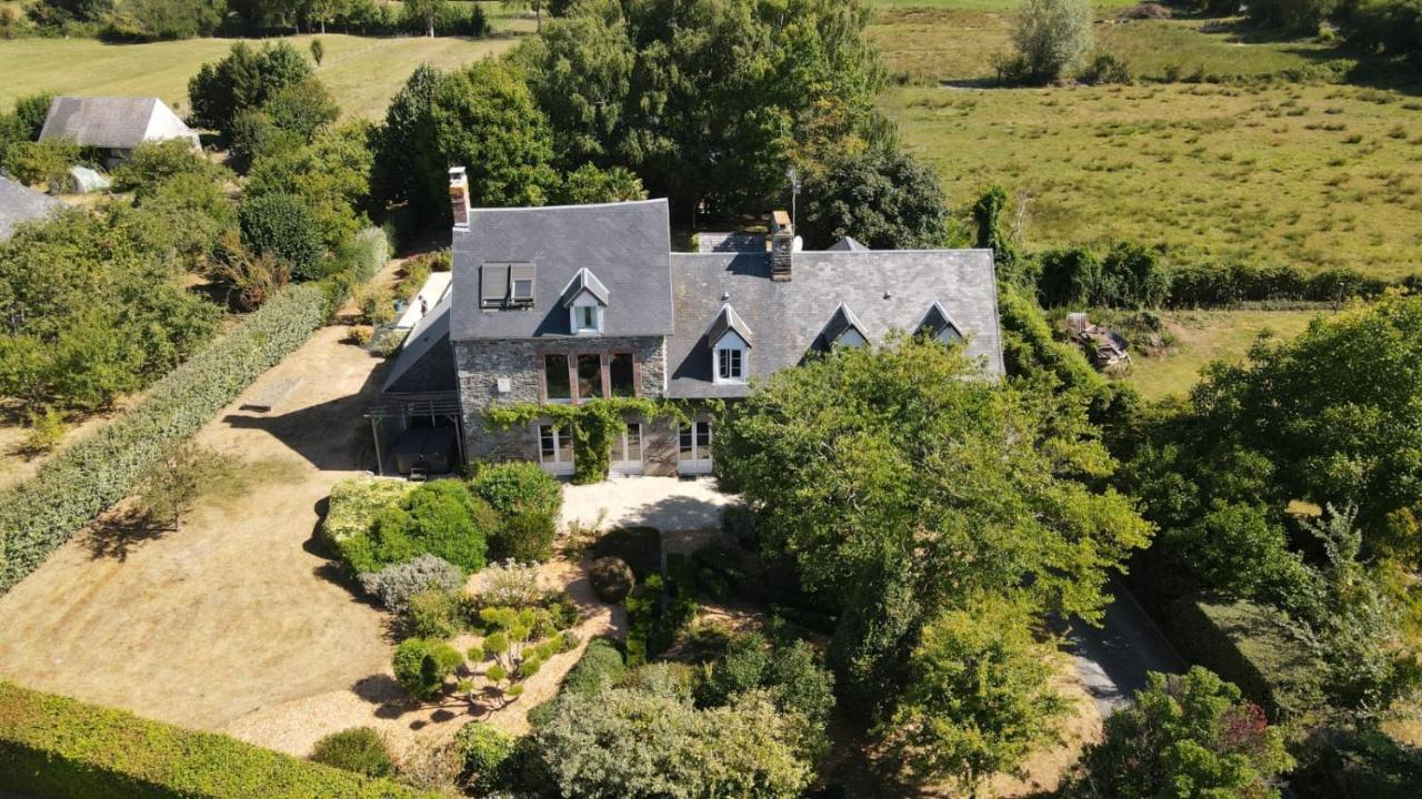 Gite De Charme "La Maison Saint-Leonard" Avec Piscine, Spa, Vue Sur Le Mont Saint-Michel Vains Buitenkant foto